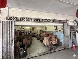 Teachers' Housing Estate (D26), Shop House #543692941